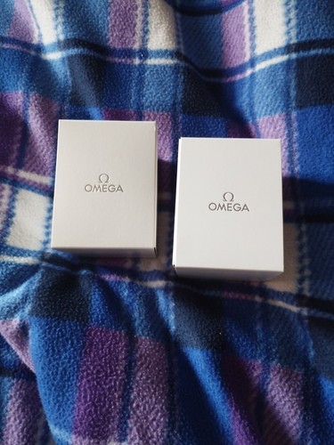Due pezzi omega scatola - omega,